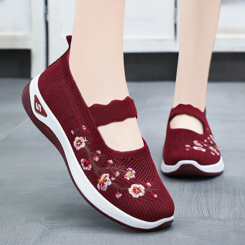 Old Beijing Cloth Shoes Women's New Summer Shallow Mouth Pumps Women's Casual Mom Shoes Slip-on Lazy Shoes