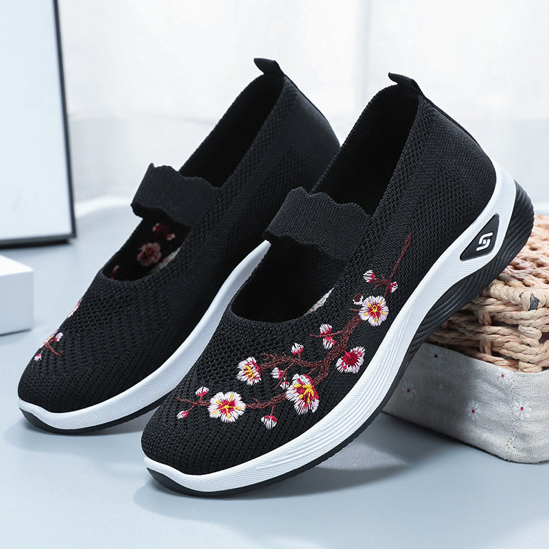 Old Beijing Cloth Shoes Women's New Summer Shallow Mouth Pumps Women's Casual Mom Shoes Slip-on Lazy Shoes