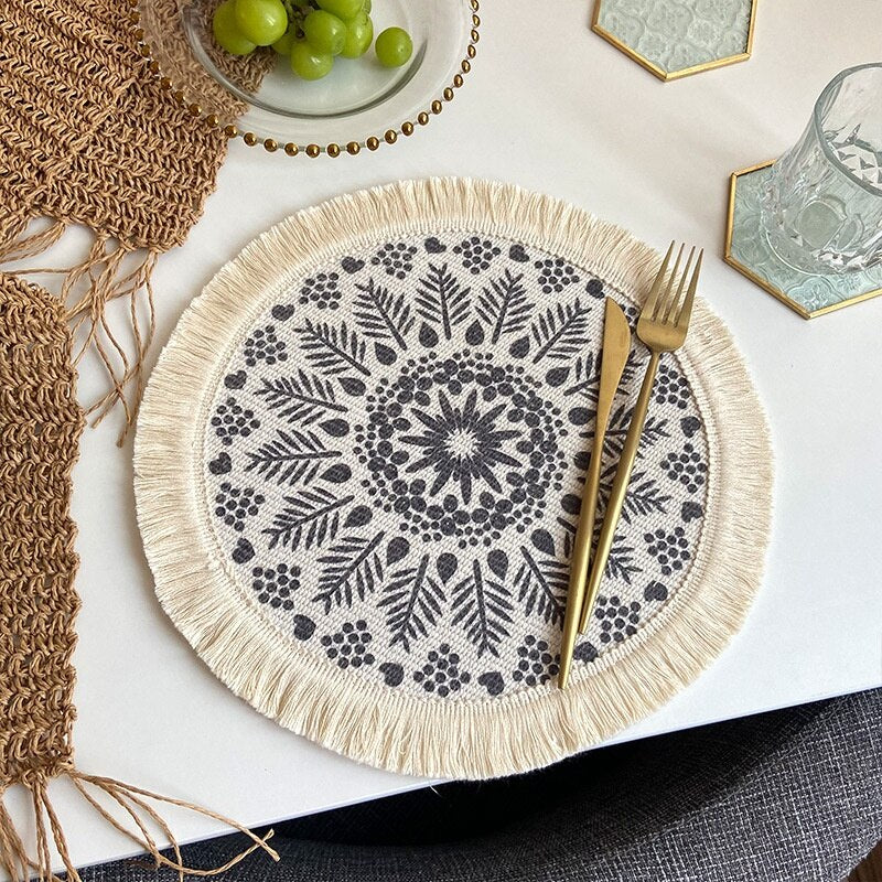 Light Luxury Bohemian Style Woven Cotton Placemats